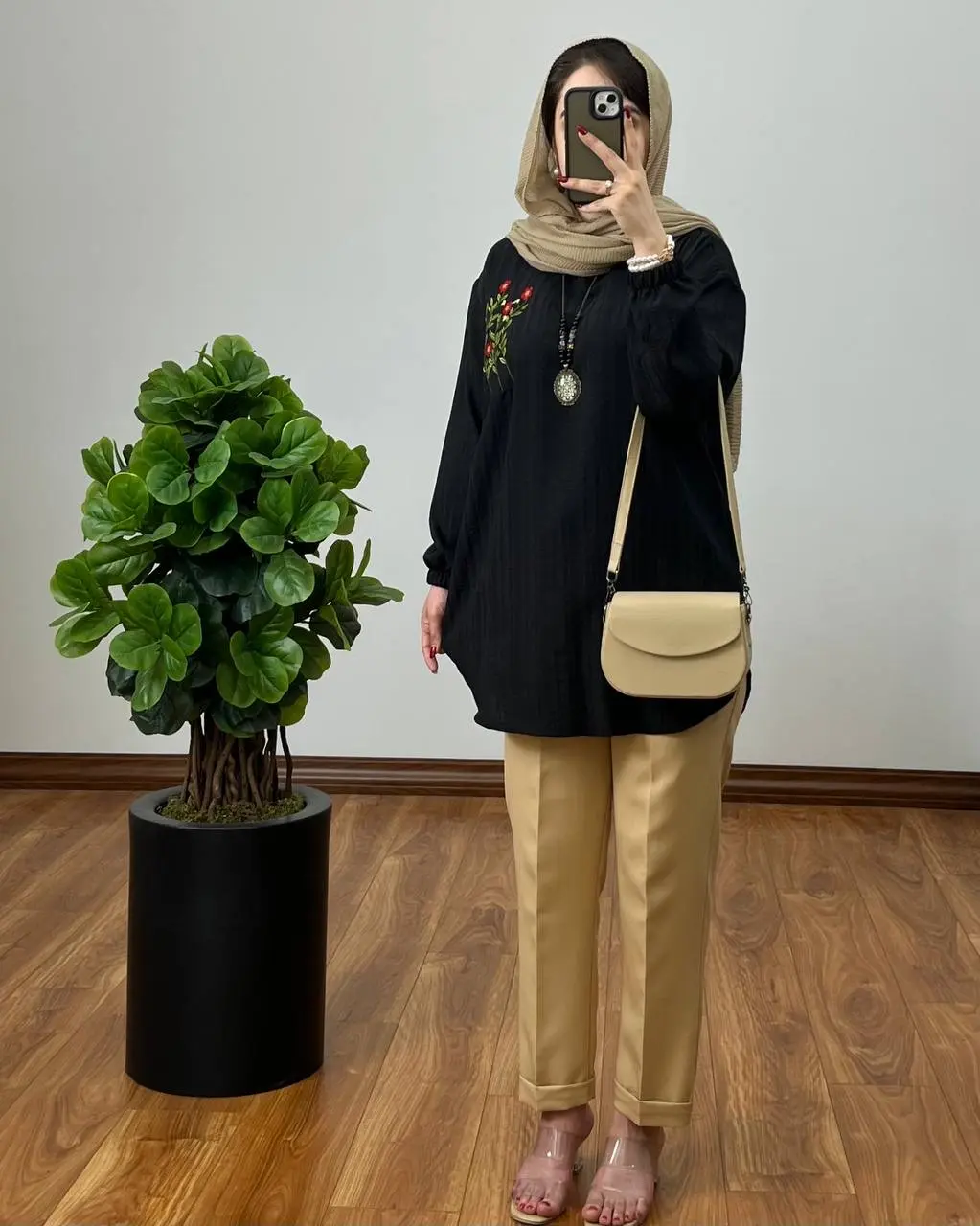 تونیک مانتویی صوفیا گلدوزی